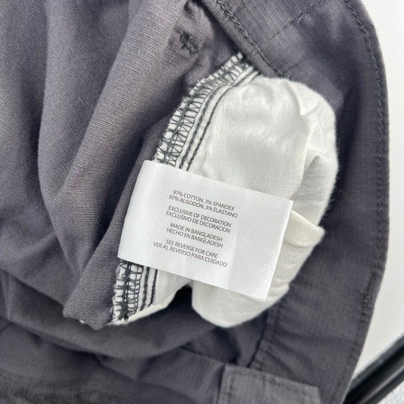 Eddie Bauer Mens Dark Gray Straight Leg Chinos Hiking Outdoor Pants Size 36x30 - Picture 8 of 9